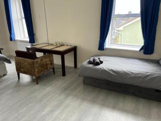 Family Rooms in Glenamaddy - 2