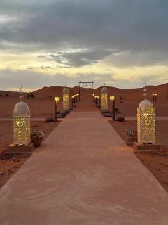 Desert Luxury Camp - 7