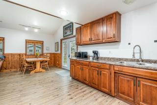 Cozy Home Lake Huron with Loft 2 Bedroom 1 Bathroom - 3