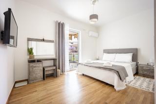Dorota's Lux Residence in Glyfada Athens Riviera - 7