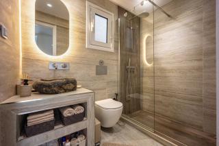 Dorota's Lux Residence in Glyfada Athens Riviera - 8