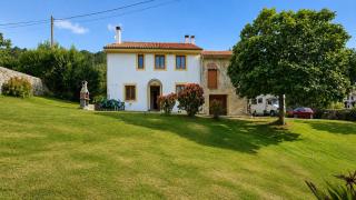 El Joyu Erías | Casa con jardín vallado en Llanes - 9