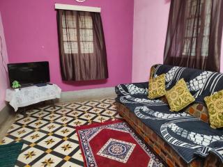 Spacious 1BHK Amid Greenery, Near IIT & Station - 0