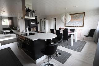 Luxury Apartment in the Heart of Pello - 2