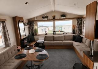 A7 Main View - 3