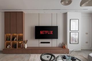 Spacious Newly Furnished 3BR Apartment in Mokattam - 8