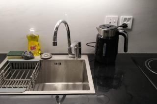 Bèlla 1 BR Apartment Gulberg MM Alam Lahore Pool - 1