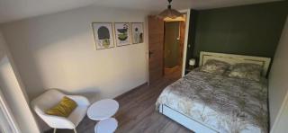 Chambre privée Cosy Civaux, proche centrale - 8