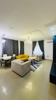 Everest Apartment 10 Minutes From The Airport - 0