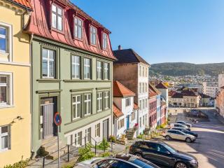 100 sqm 5BR - Newly renovated - City center - 7