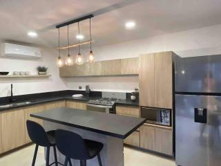Twin Homes Compound - 5 Bedrooms - 1 km to US Consulate - 3