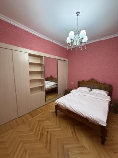 LEO HOUSE Dilijan - 1