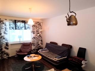 Art 4 Apartment - 1