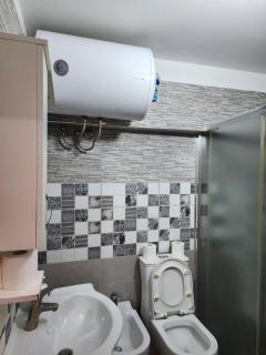 Tirana Cozy Room Private Bath & Mini Bar - 7