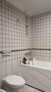 Quiet Riverside Flat - King Bed - Old Town 15 min - 6