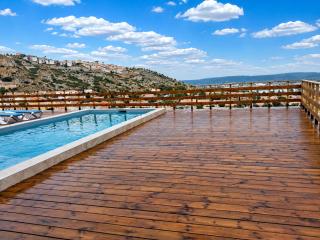 Instant villa Serenity - 8 people with a view - 8