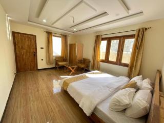 Velora Hunza - 5