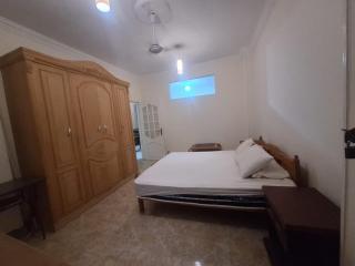 Fully equipped flatlet - 7