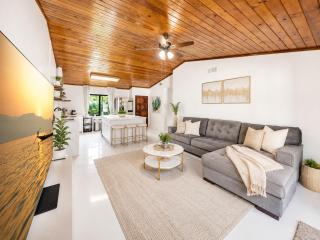 Farmhouse Miami - 5