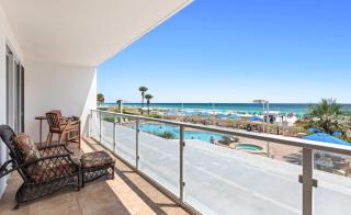 Oceanfront Condo with Shared Pool & Fitness Room - 0