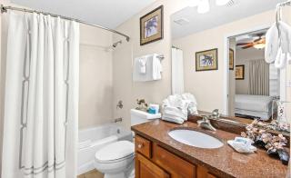 Oceanfront Condo with Shared Pool & Fitness Room - 4