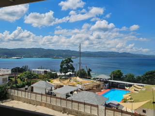 Oceanview Studios at Montego Gardens - Montego Bay - 7