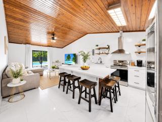 Farmhouse Miami - 7