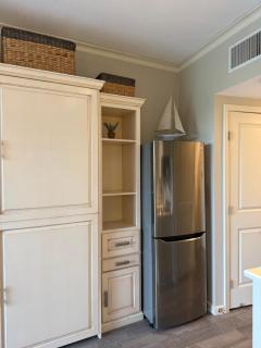 Bayfront Paradise - 3