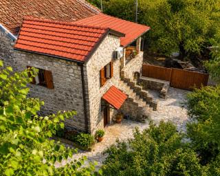 Nature Stone House - Kamena Kuća Jablan - 9