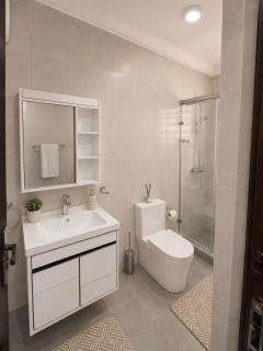 Splendid 2BedRoom Accra Central Tse Addo - 3