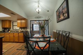Port Richey Luxury Escape Pool Sleeps 6 - 1
