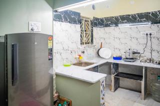 Entire apartment in Tollyguange - 4