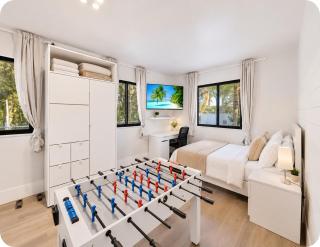 Farmhouse Miami - 1