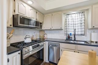 Suite Spot 3BR · King Bed · Near Expo & TU - 2