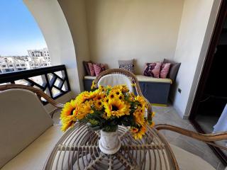 Joyful and unique sea view 5 star hotel apartment not for Egyptian - 7