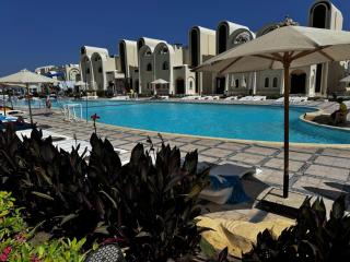 Joyful and unique sea view 5 star hotel apartment not for Egyptian - 5