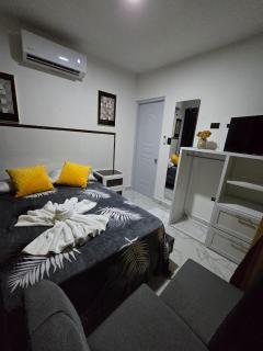 Gk Suites - 2