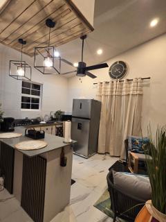 Skeete's Cottage - 9