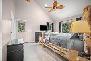 The Kool Kabin with Chill Deck, Fire Pit and BBQ Grill - 4