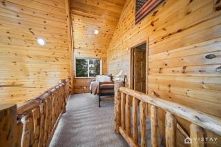 The Kool Kabin with Chill Deck, Fire Pit and BBQ Grill - 3