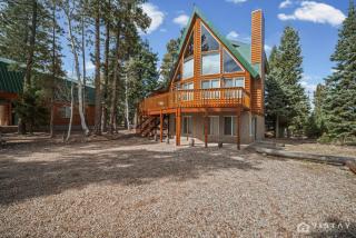 The Kool Kabin with Chill Deck, Fire Pit and BBQ Grill - 1