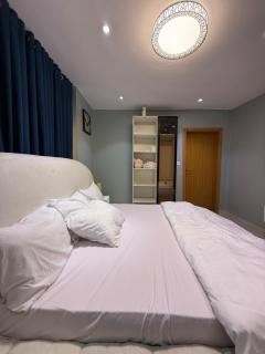 Elizabeth court - 2