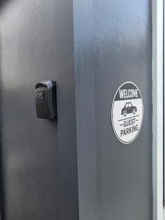 Modern & Private Studio in Tamatea, Napier - 7
