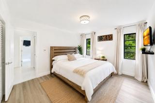 Farmhouse Miami - 3