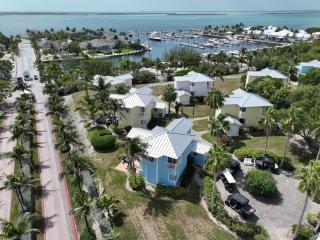 Bimini Blue Escape - Island Home Near The Beach - 5