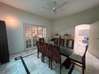Prestige Room, DHA Phase 2 Lahore - 5