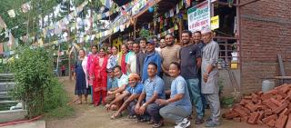 Everest Home Stay Lasso Restro and Bar Temal Kalimati Tower - Yāngbel - 9