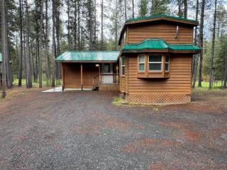 Willamette Pass Inn & Chalets - 8