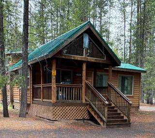 Willamette Pass Inn & Chalets - 9