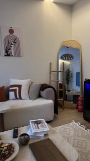 Bohemian apartment with private parking and self check-in - 5